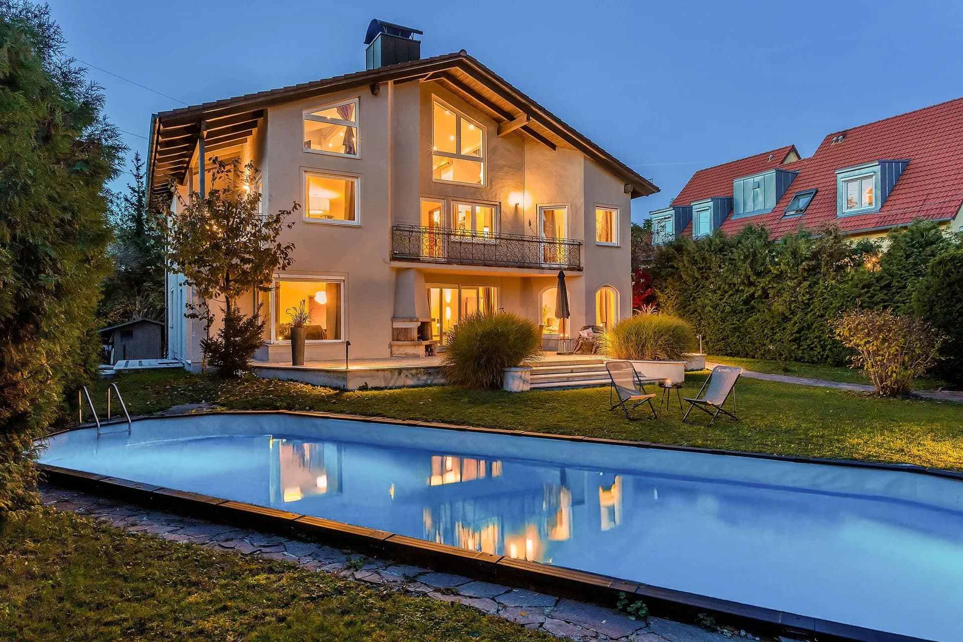 Munich Mansion, Allach, Munich